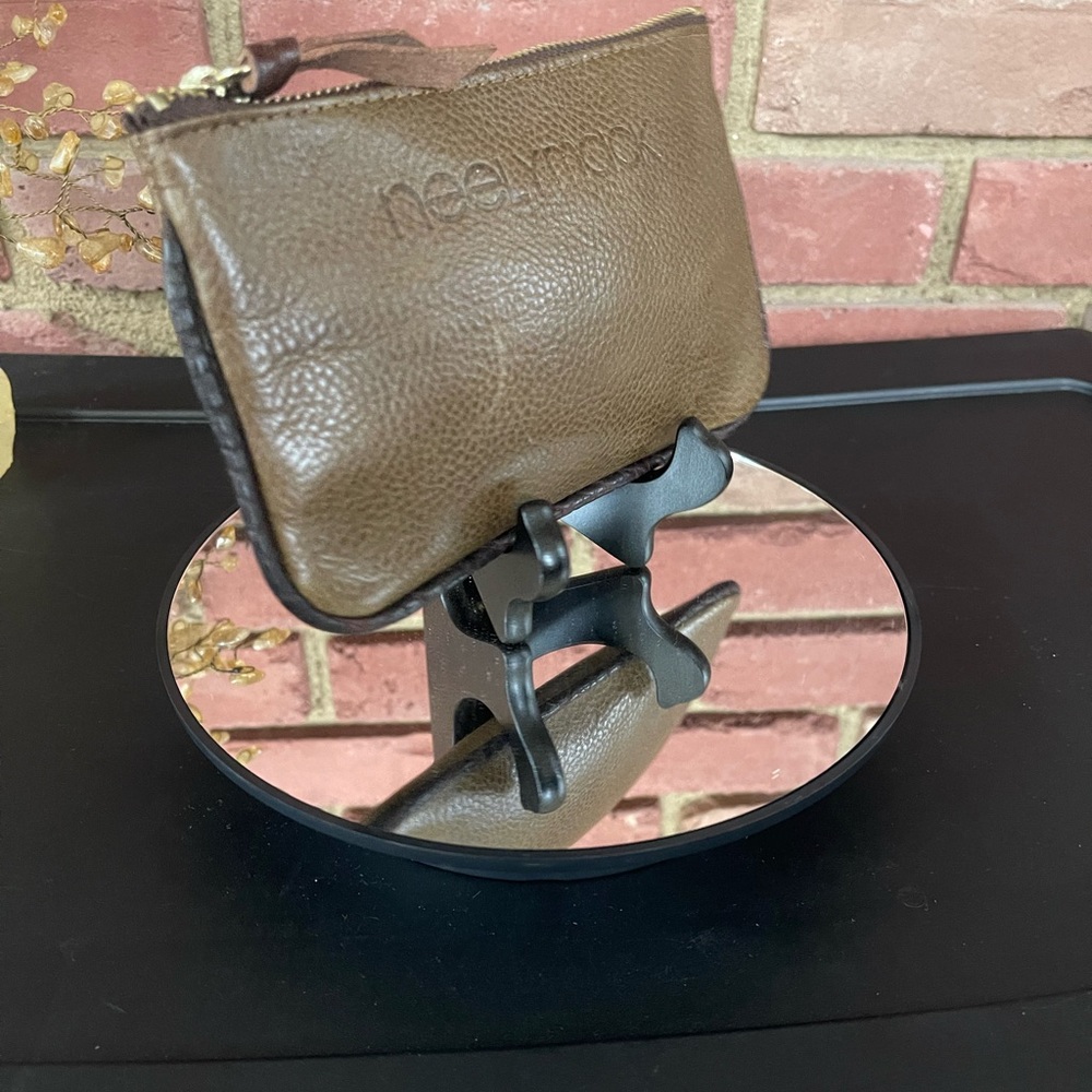 🔥NWOT 🔥 Neelymack wristlet 🔥